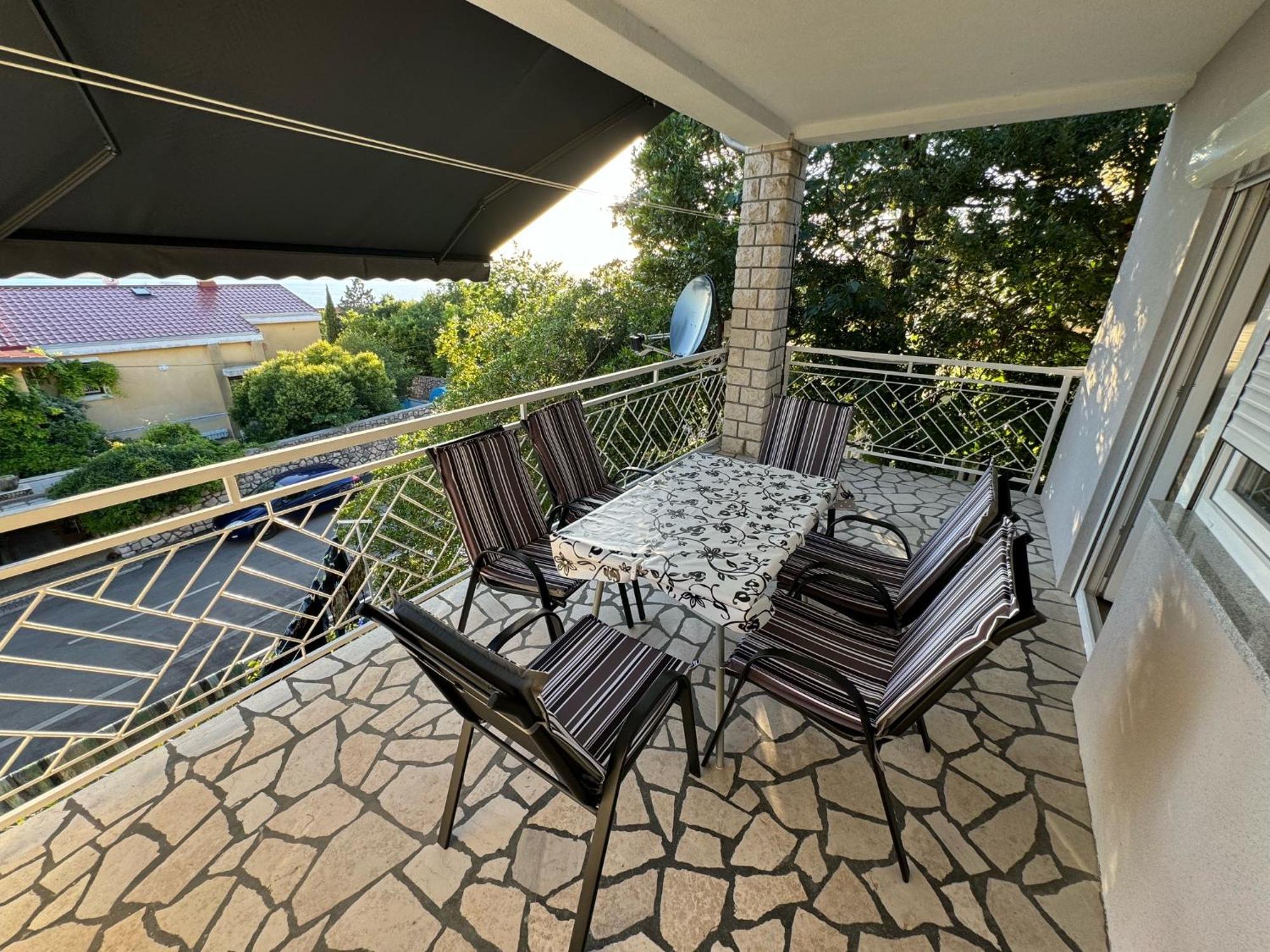 Lory Apartmani Dramalj Exteriér fotografie