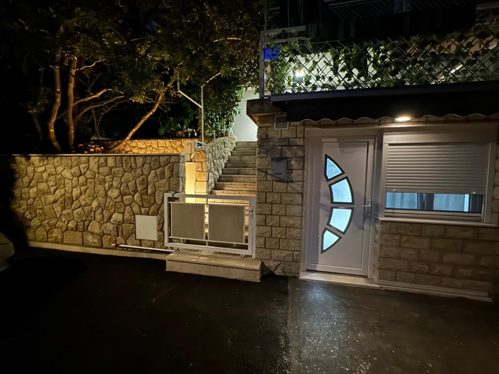 Lory Apartmani Dramalj Exteriér fotografie
